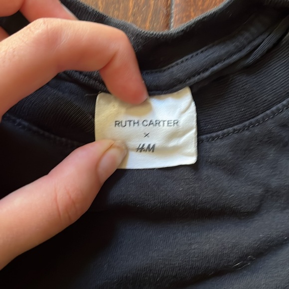 Ruth Carter x H&M crop top - Picture 2 of 2